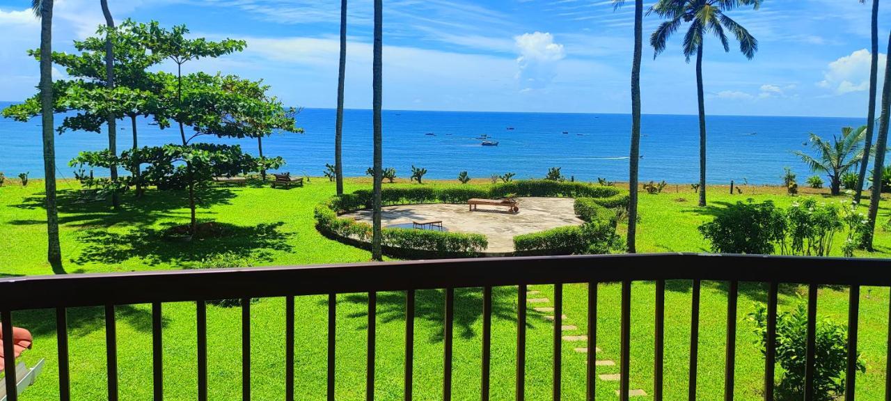Pura Vida Varkala Hotel Екстериор снимка