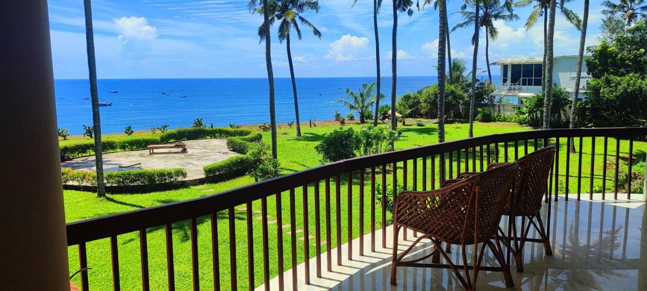Pura Vida Varkala Hotel Екстериор снимка